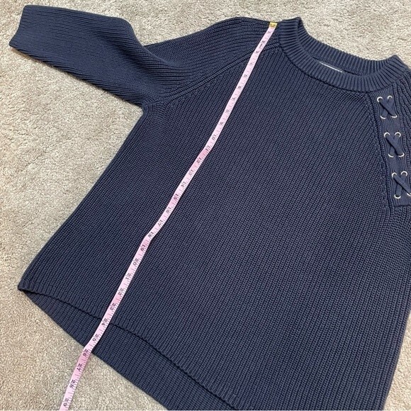 Land’s End Navy Sweater Size M/P - Picture 8 of 10